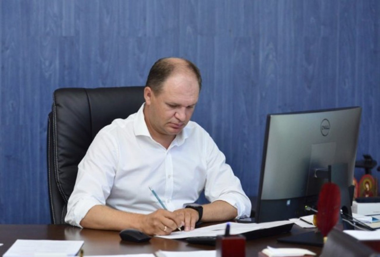 Ion Ceban keeps his position as mayor. Who could take his place in Parliament?