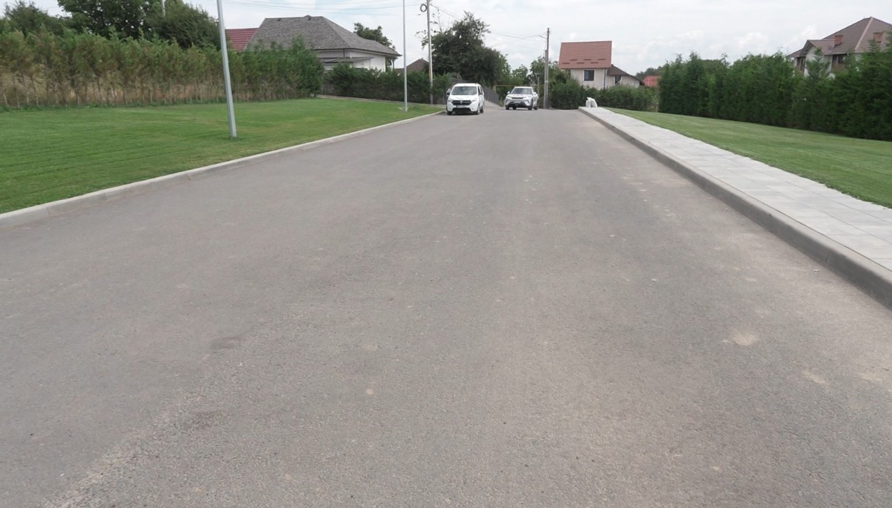 Asfalt din plastic reciclat, o soluție inovatoare pentru drumuri mai durabile în R. Moldova
