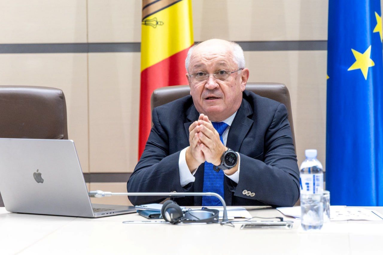 Premierul desemnat respinge propunerea ca primarul capitalei să fie membru al Guvernului 