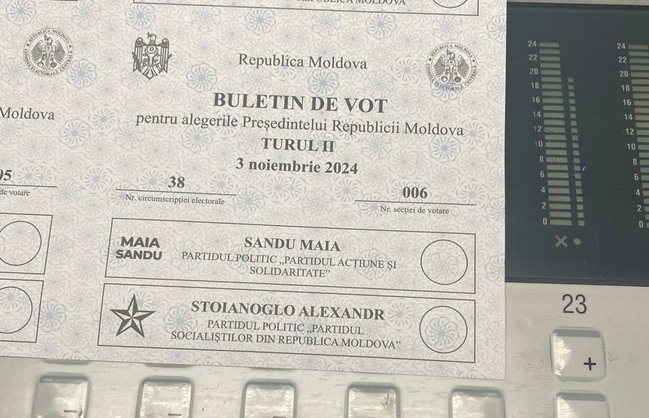 Începe tipărirea buletinelor de vot pentru turul doi al alegerilor prezidențiale