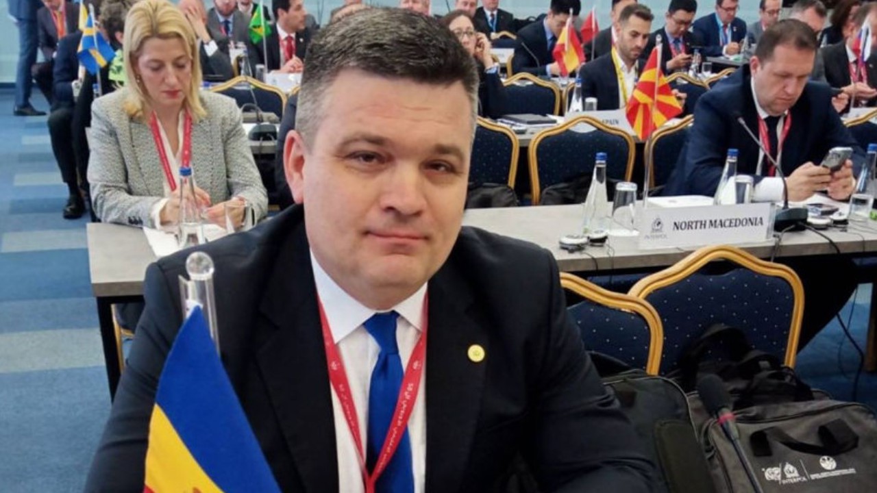 Șeful Biroului Interpol din R. Moldova rămâne în arest pentru 30 de zile. Curtea de Apel a menținut decizia primei instanțe