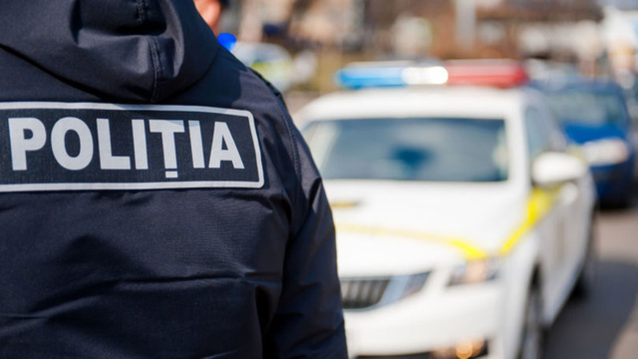 Polițiștii și carabinierii, la datorie de Crăciun pe stil vechi