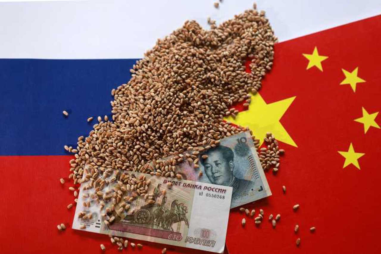 Revenire la anii ’90: Rusia și China, nevoite să recurgă la barter în locul plăților bancare