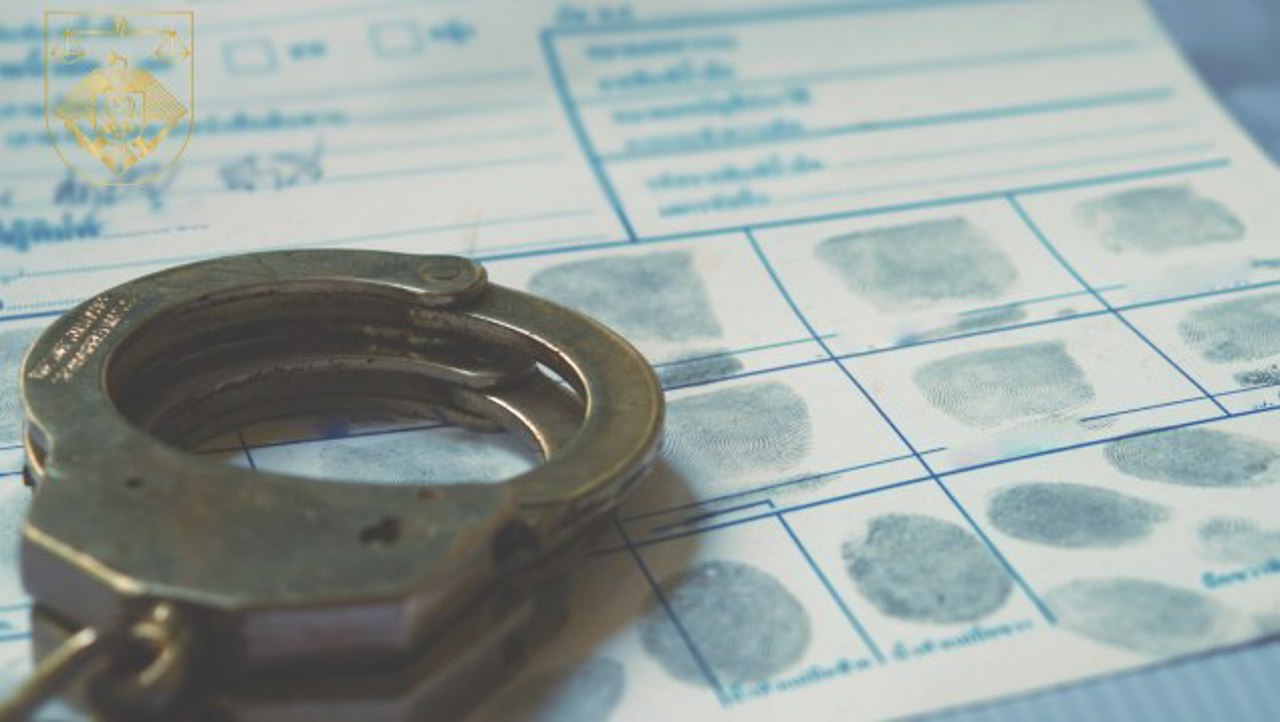 Fetiță de 12 ani, „violată sistematic” de un bătrân de 84 de ani: Făptașul, condamnat la 20 de ani de închisoare