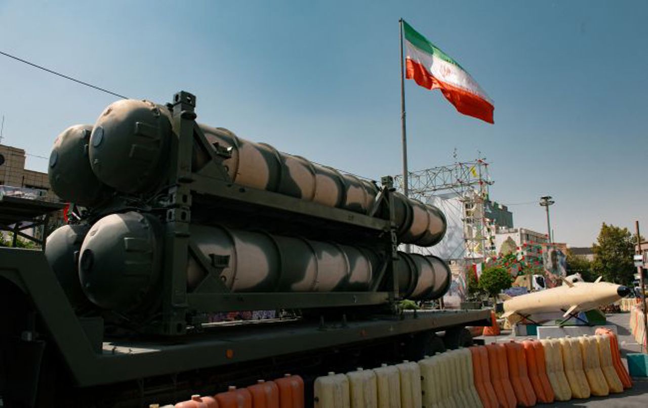 Iranul a lansat mai multe rachete către baze militare americane din Orientul Mijlociu