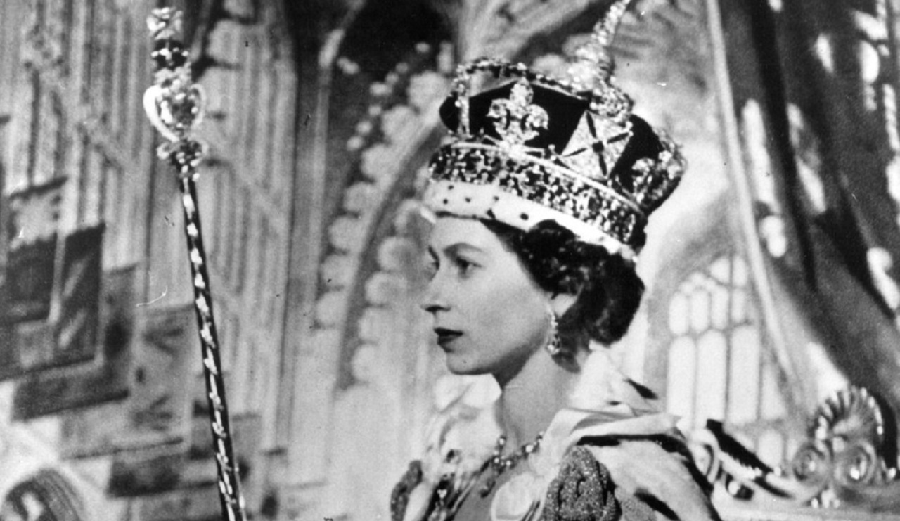 Calendarul zilei // Se împlinesc 70 de ani de la ceremonia de încoronare a reginei Elisabeta a II-a a Regatului Unit al Marii Britanii și al Irlandei de Nord