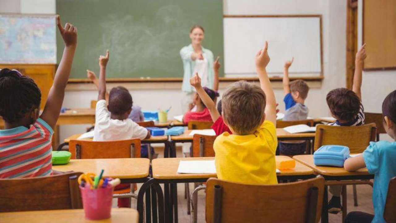 Teacher shortage persists in Moldova, especially in math and physics