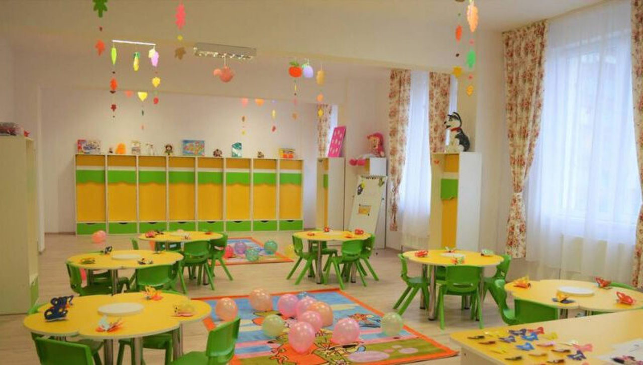 200 de grădinițe primesc echipamente și mobilier educațional. Ce necesități mai sunt? 