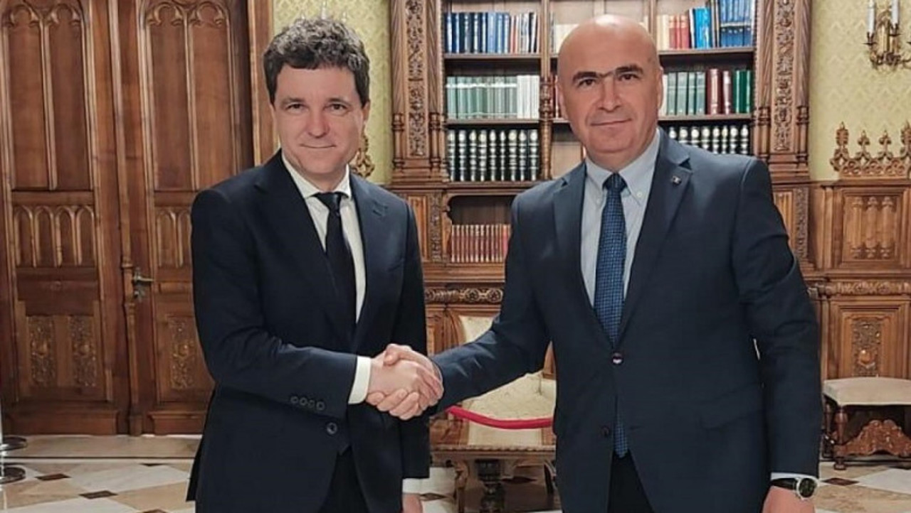 Președintele României, Nicușor Dan, l-a desemnat pe Ilie Bolojan premier. Urmează prezentarea Guvernului în Parlament 