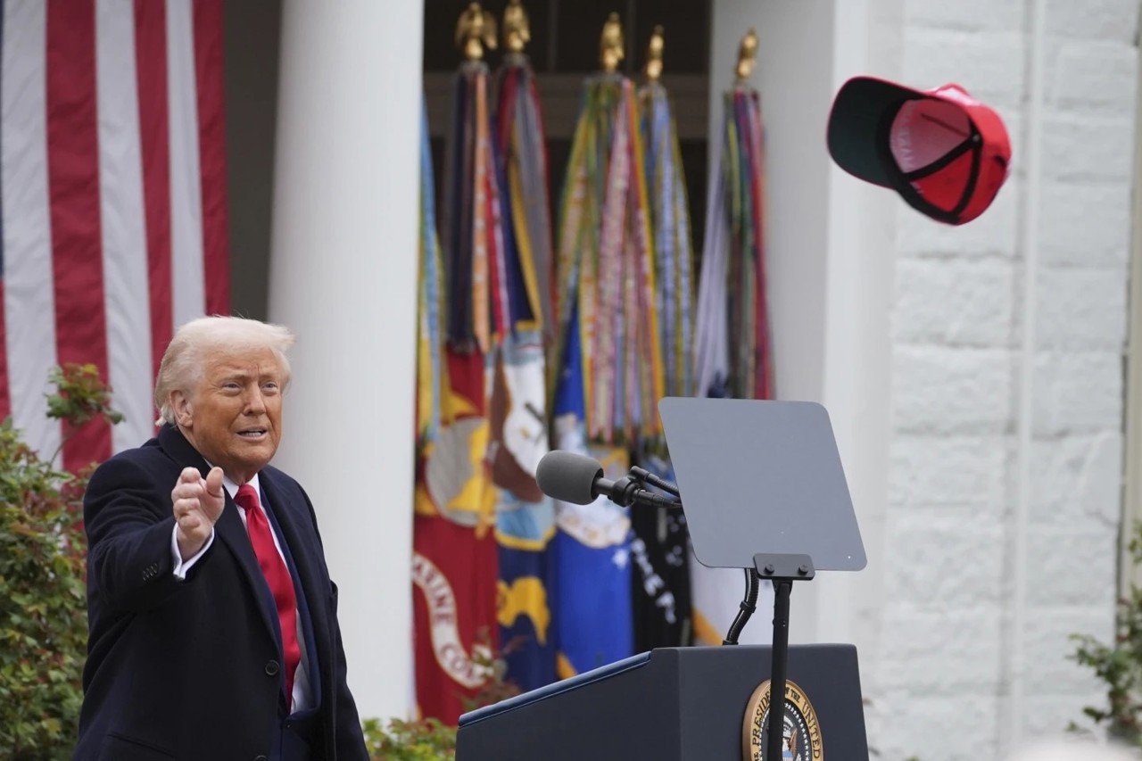 Corespondență Dan Alexe // „Internaționala iliberală” și atacul lui Trump împotriva Europei