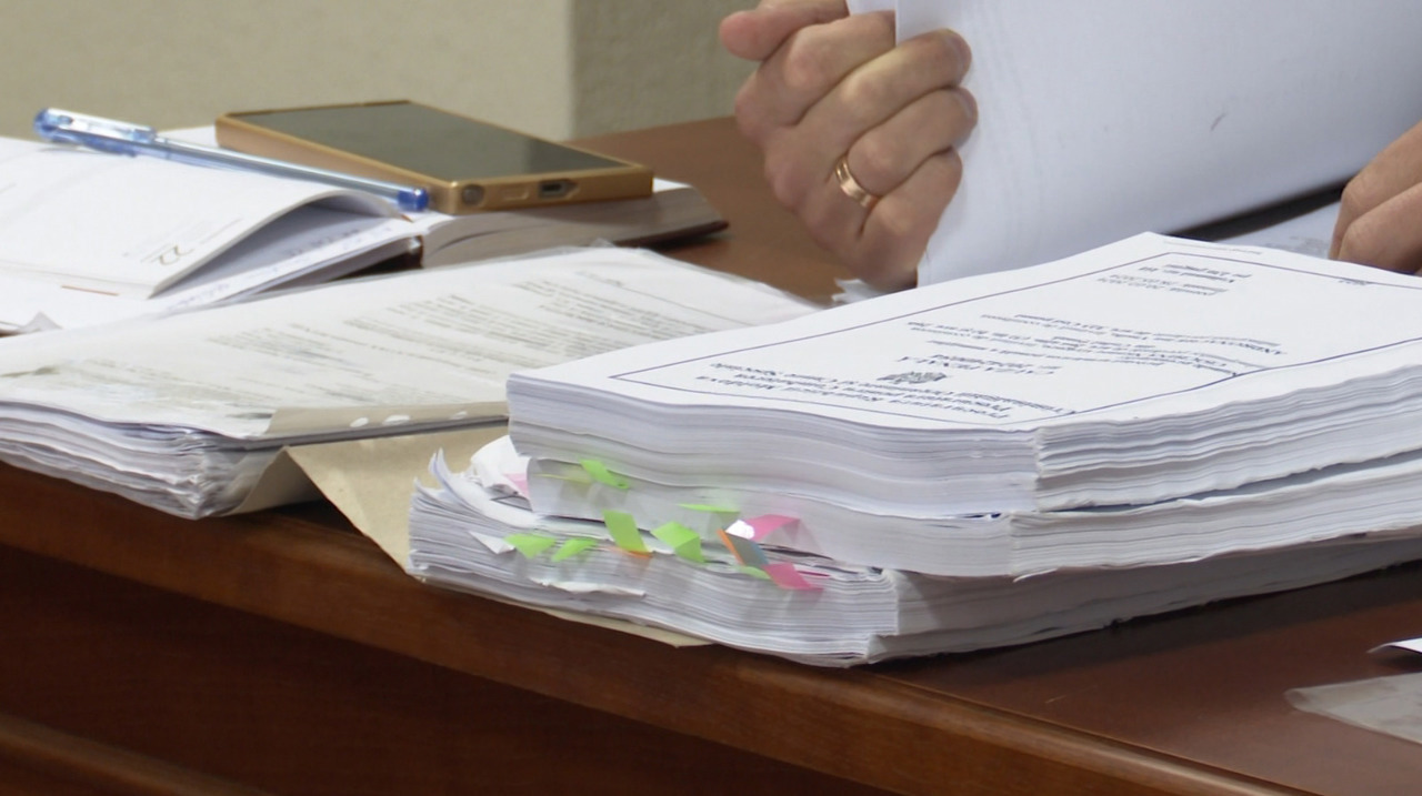 Cercetarea judecătorească în dosarul fostului primar de Boldurești, spre final. Mama băiatului: „Sper la o decizie corectă” 