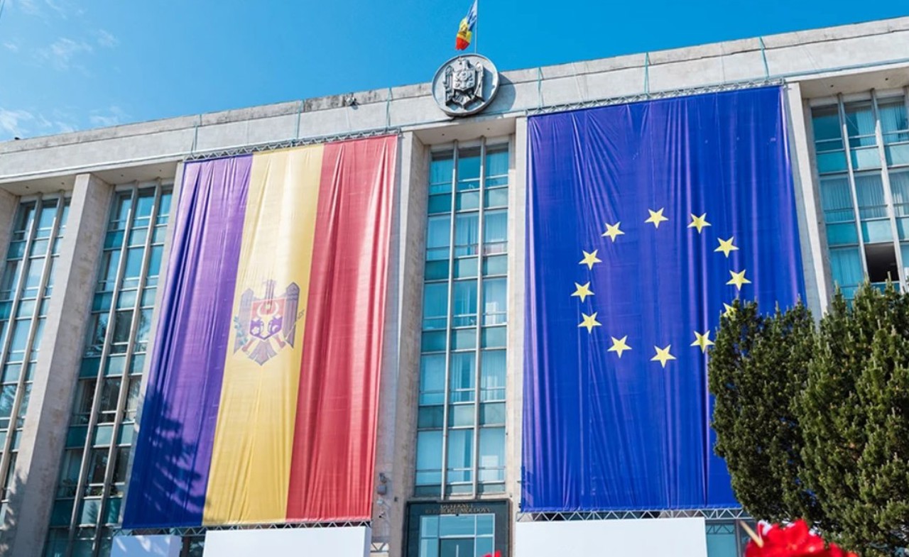 Experiența lui Claudiu Năsui obținută în România poate fi utilă R. Moldova, spun analiștii