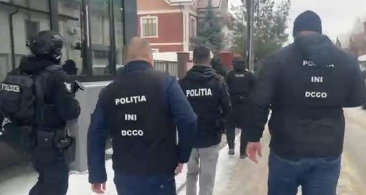 Call-centre din R. Moldova și România, implicate în fraude financiare: Organizatorii, reținuți într-o operațiune sub egida Eurojust