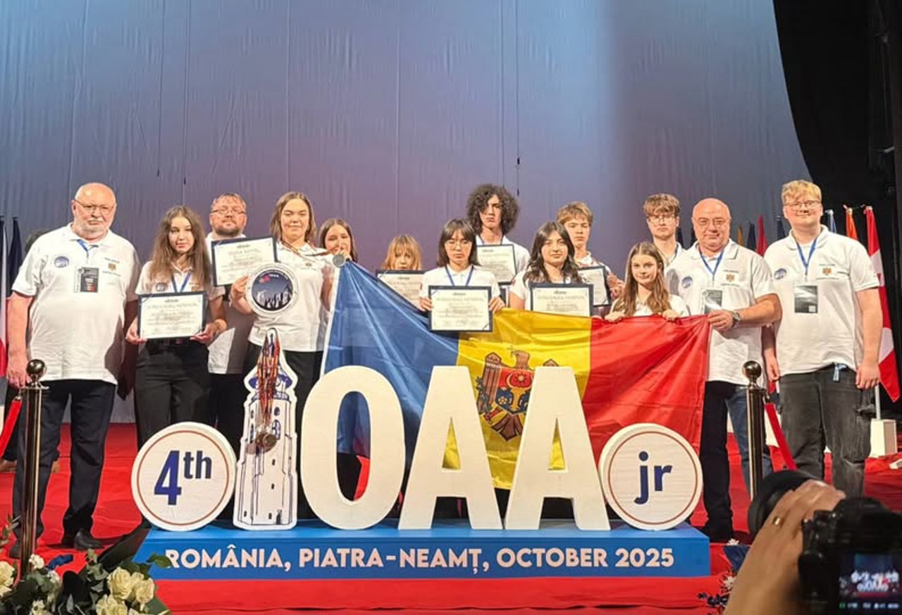 Students from the Republic of Moldova won three medals at  International Olympiad on Astronomy and Astrophysics for Juniors 