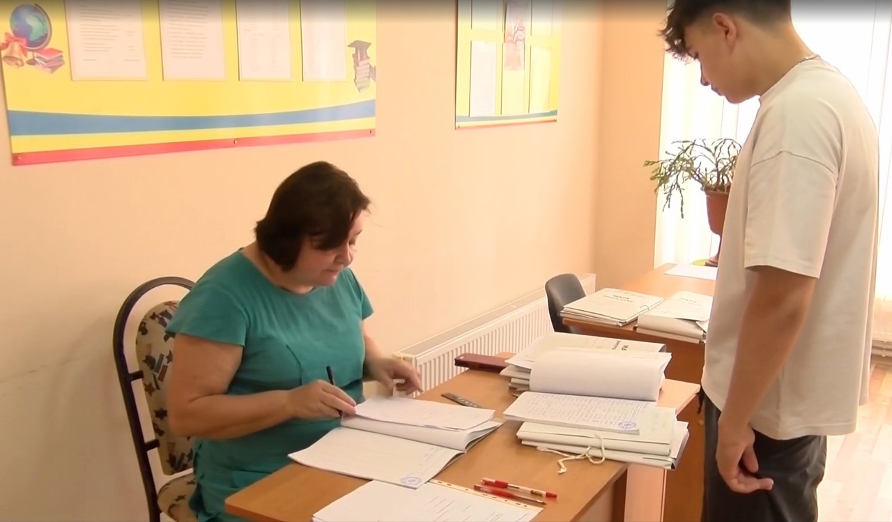 Sesiunea suplimentară la gimnaziu: Unii au promovat, alții și-au văzut visele spulberate