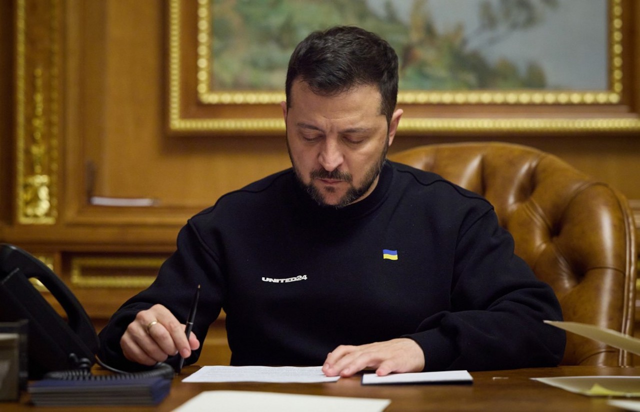 Украина ввела санкции против сотен физических и юридических лиц, связанных с Россией