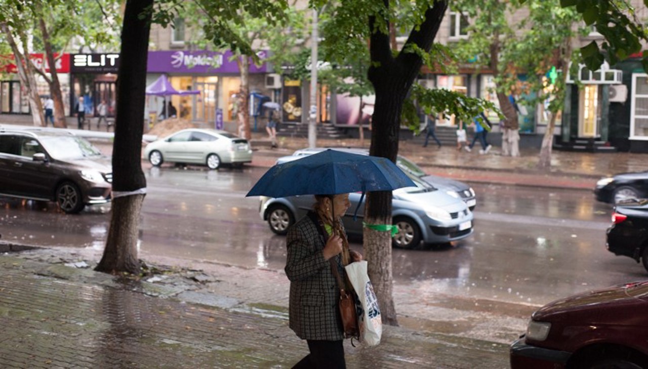 Din cauza condițiilor meteo, chișinăuienii sunt îndemnați de dea dovadă de prudență