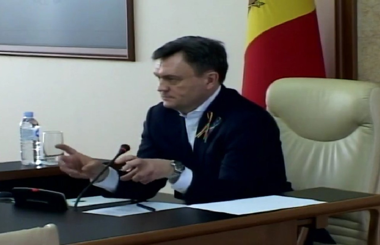 "То, что я увидел вчера, оставляет желать лучшего". Дорин Речан, недовольный работой некоторых государственных служащих в стране