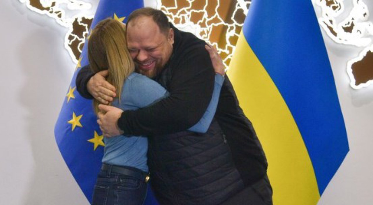 Роберта Метсола снова приехала в Киев. «Будущее Украины — стать членом Европейского Союза»