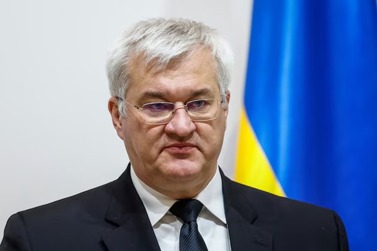 „De ce să așteptăm până pe 8 mai?”. Reacția Kievului la noul „armistițiu” propus de Putin