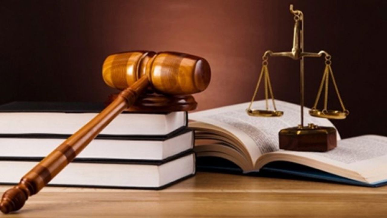 Authorities send to court companies and individuals involved in 3.6 million lei wine smuggling scheme