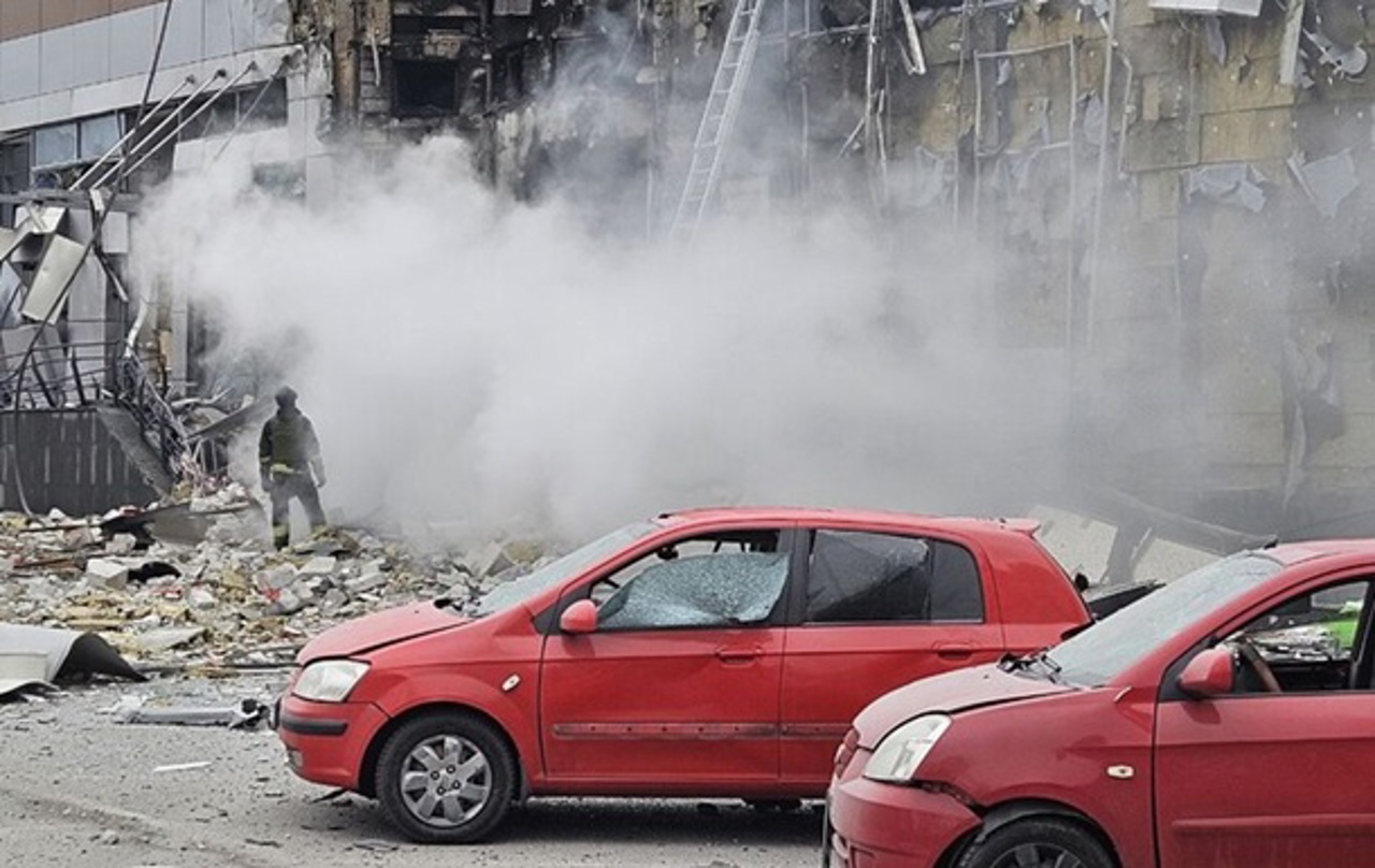 Volodimir Zelenski: Rusia a lansat vineri asupra Ucrainei aproximativ 110 rachete