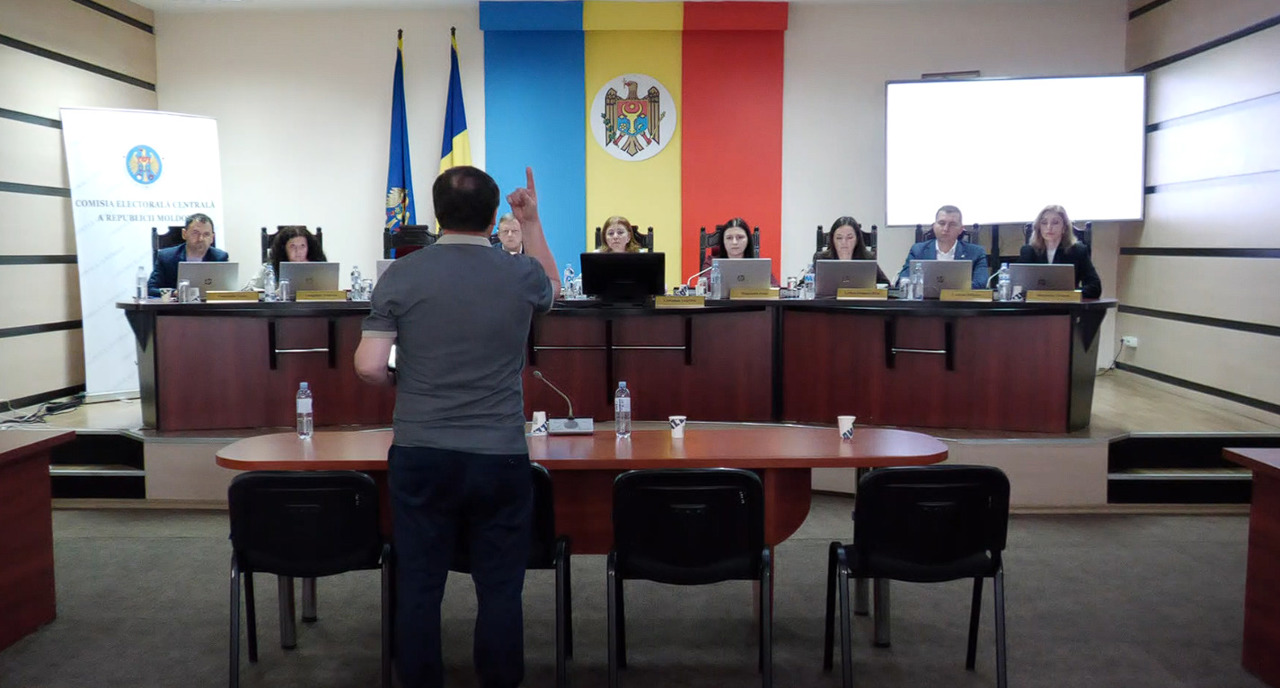 CEC nu acceptă organizarea referendumului privind amalgamarea satului Floreni: Cerere depusă târziu 