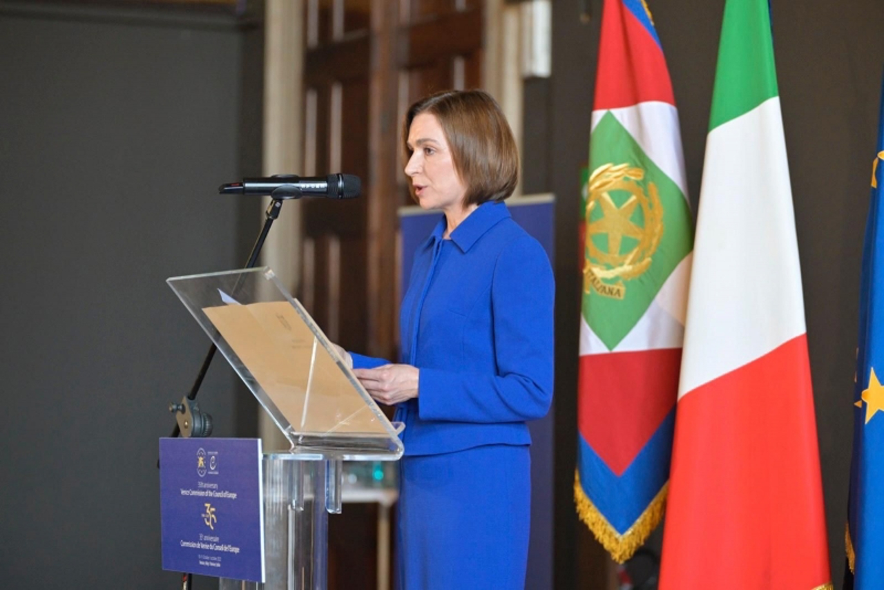 Maia Sandu, discurs la Comisia de la Veneția: „Împreună trebuie să concepem instrumentele care să apere democrația de noile amenințări”