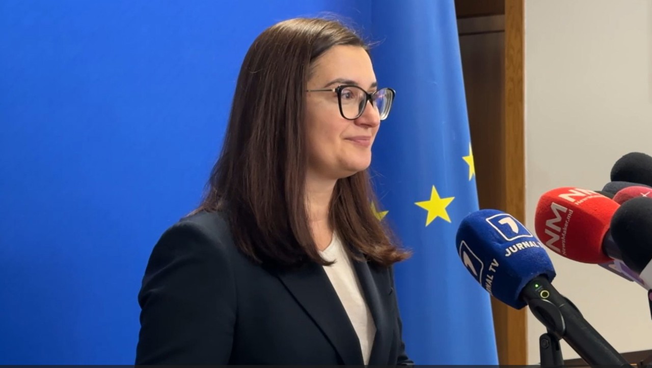 viceprim-ministră pentru Integrare Europeană, Gherasimov Cristina