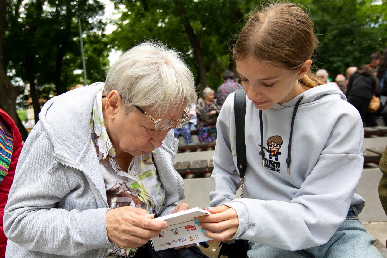 O platformă pentru îmbătrânire activă și incluziune digitală a vârstnicilor, lansată în R. Moldova  