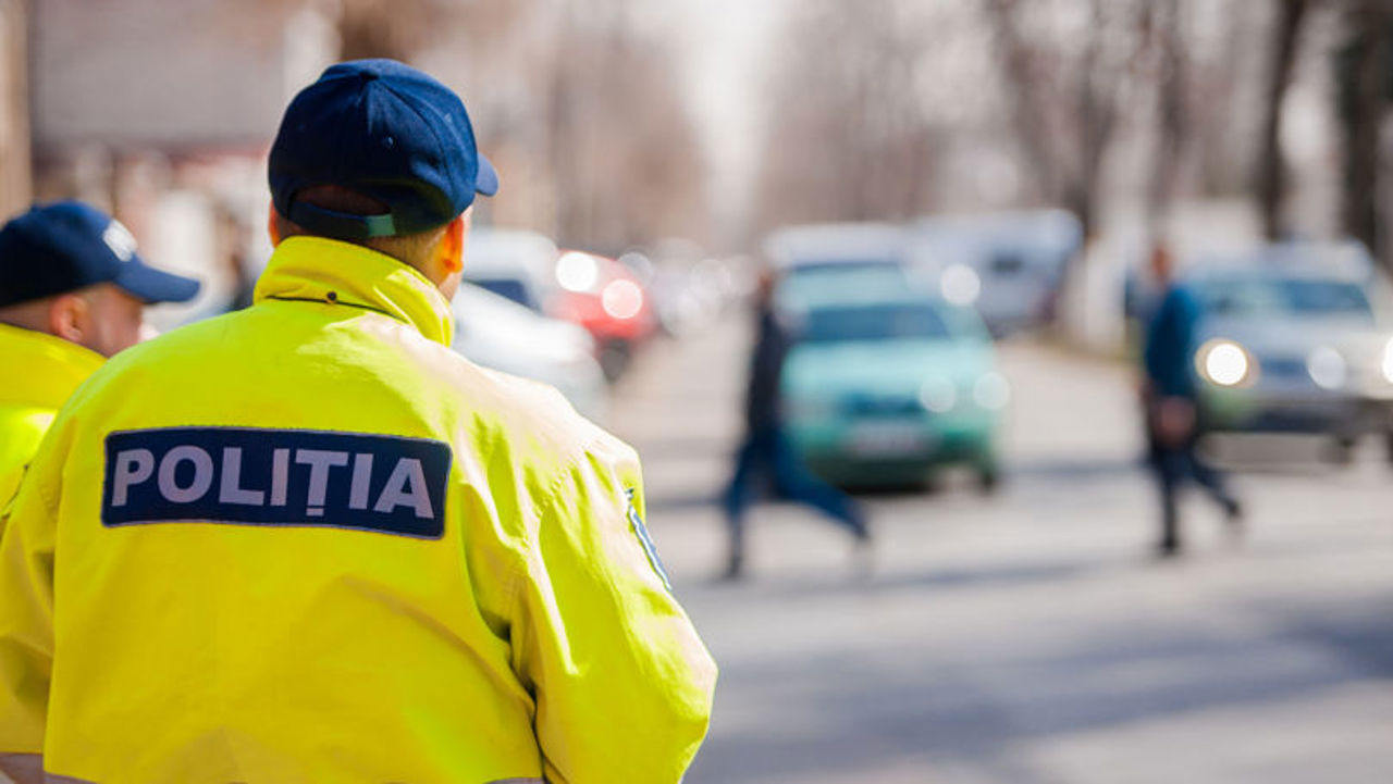 Cazuri în care alegătorii sunt transportați organizat la secțiile de votare, investigate de autorități