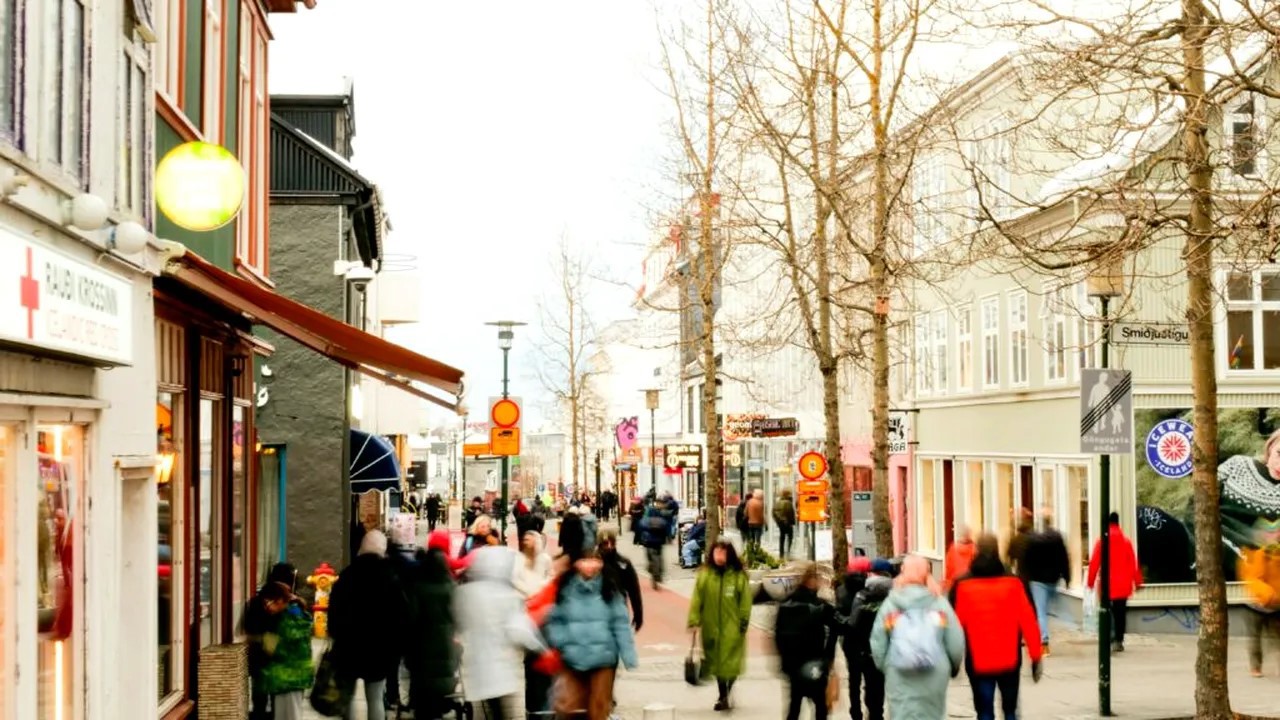 Program redus de muncă, fără reducerea productivității: experiența Islandei