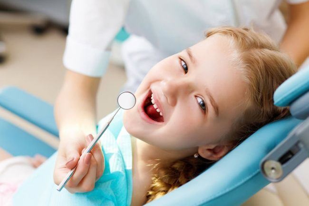 Family Doctor Heading// Tooth decay - a common oral health problem