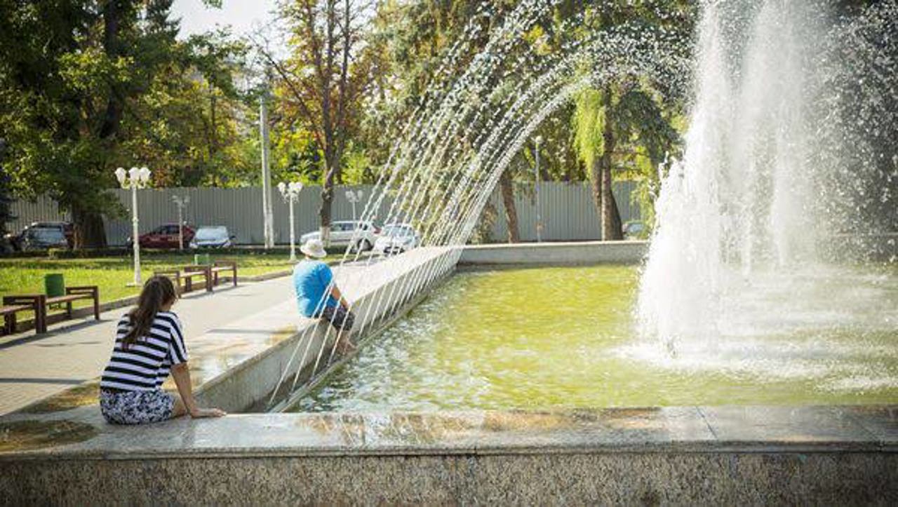 Arșița revine în Moldova. A fost emis cod galben de caniculă