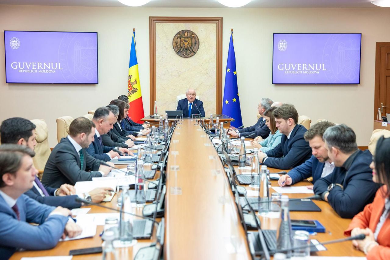  De la Cancelaria de Stat la APP: numiri noi aprobate de Guvern