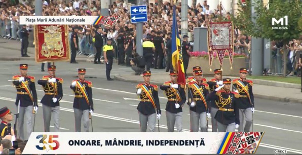 Peste 2.000 de militari, tehnică modernă și sisteme anti-dronă în PMAN: „R. Moldova este un stat liber, care își apără țara, independența, cetățenii”