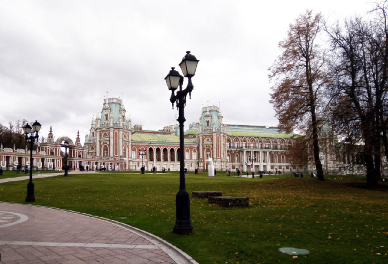 Moscow closes Tsaritsyno park after US terror warning 