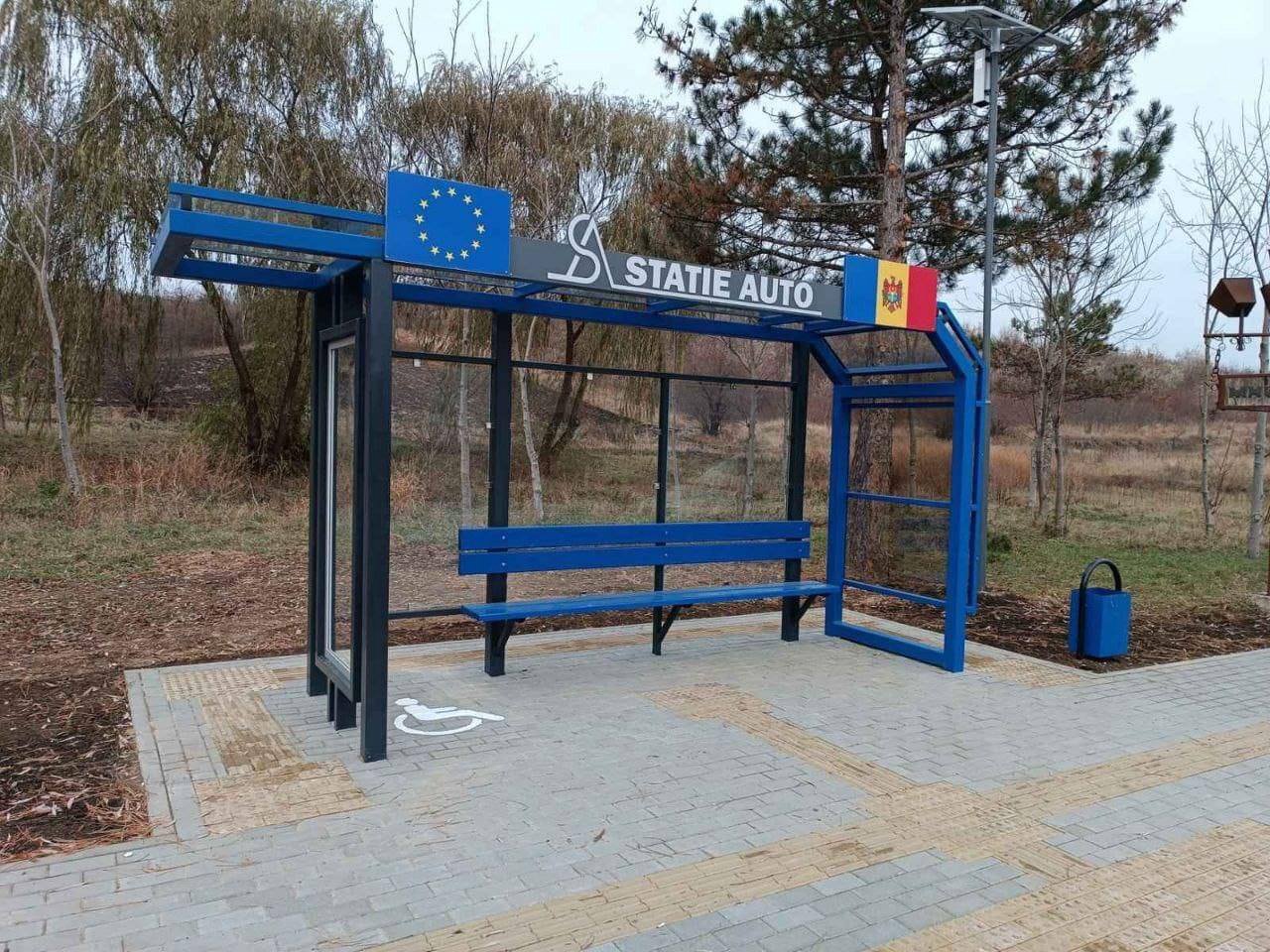 Moldova Bus Stops: Cost Clarification After Controversy