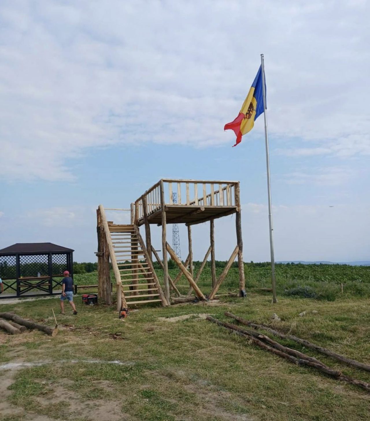 Drum nou spre Dealul Bălănești, cel mai înalt punct geografic al R. Moldova: proiect de aproape 17.8 milioane de lei 