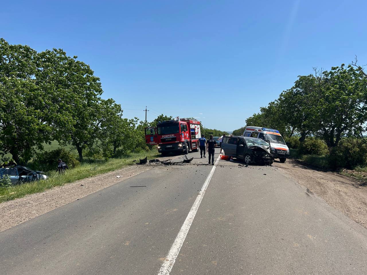 Accident în raionul Căușeni: Două persoane au decedat, iar un copil de patru ani a fost transportat la spital