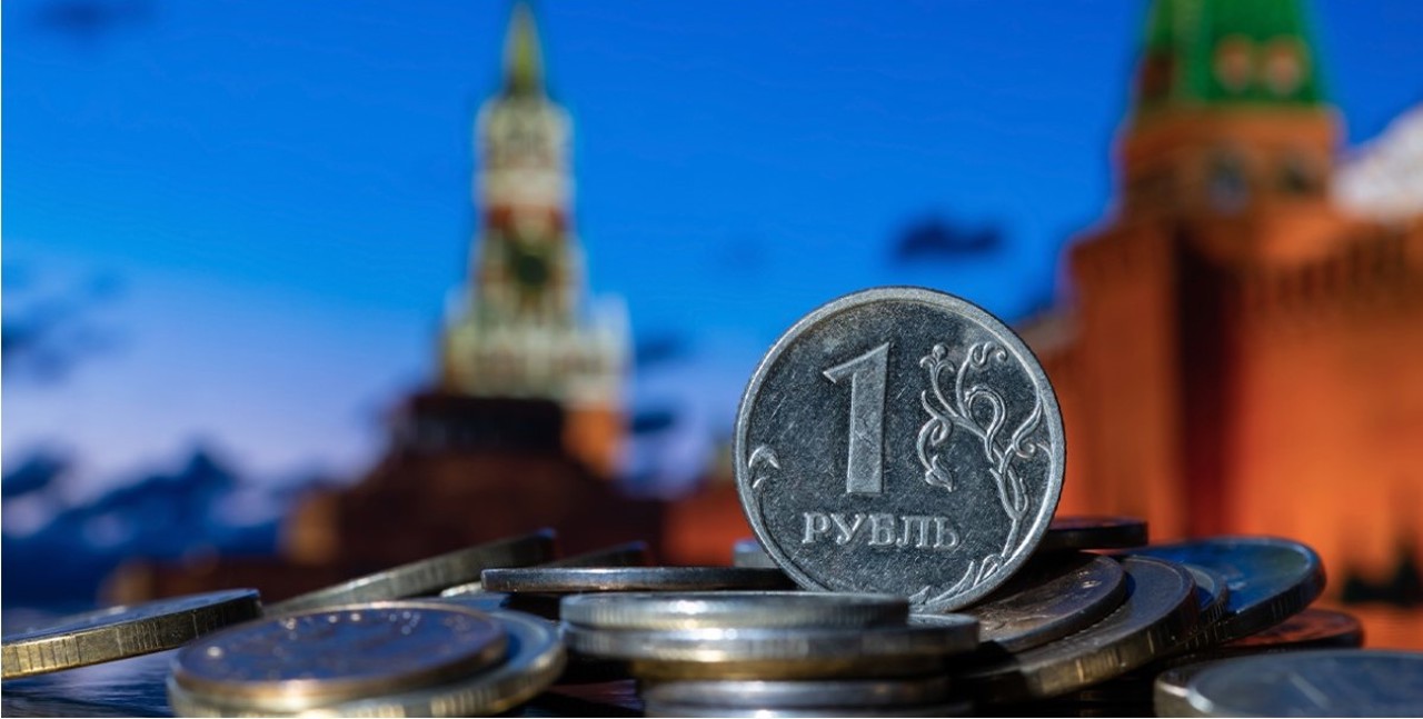 Kremlin faces deep budget, inflation, banking crisis