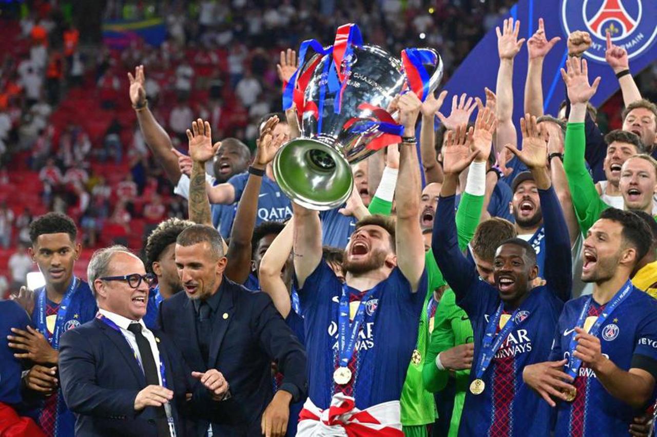 Paris Saint-Germain beat Arsenal on penalties to win Champions League