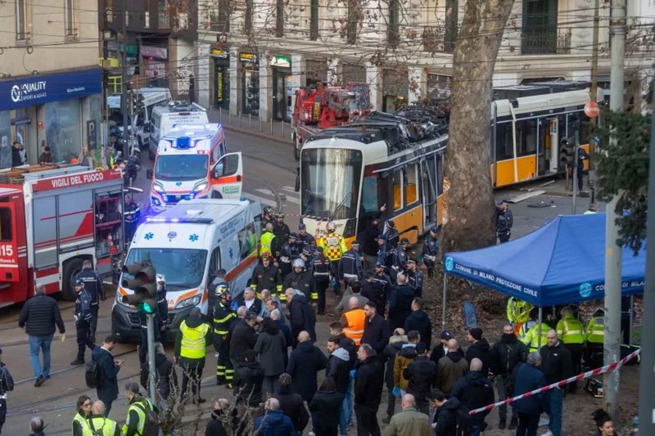 Tramvai deraiat în Milano: un mort și zeci de răniți, autoritățile au deschis anchetă pentru omor din culpă
