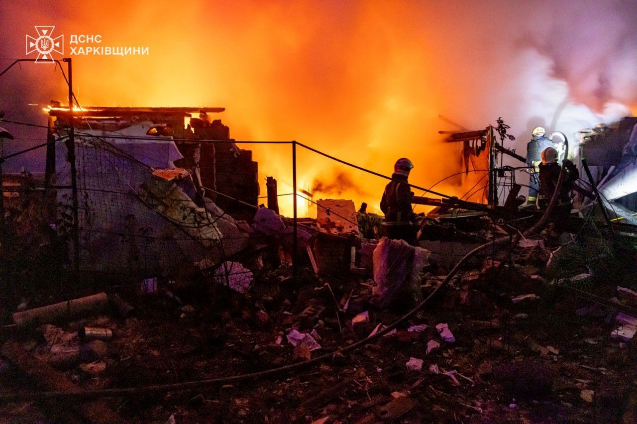 Lovituri în plină iarnă: pene masive de curent în Ucraina și victime după atacuri cu drone