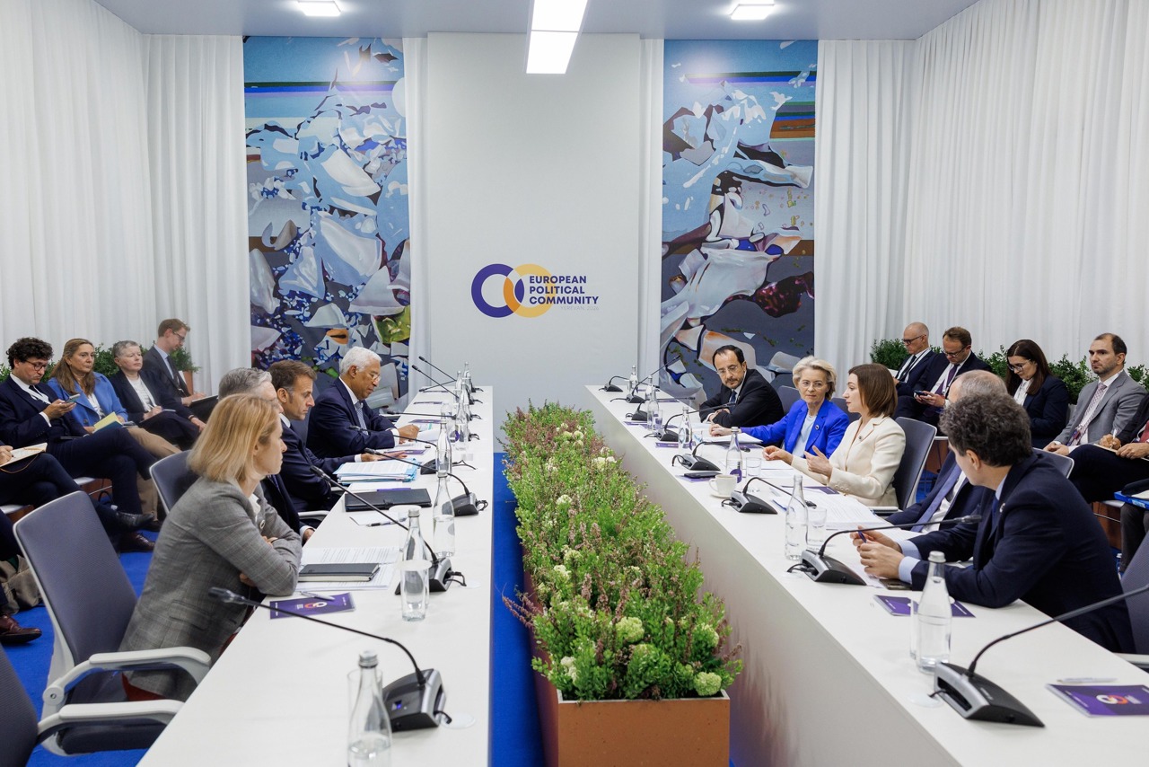 Avertizări la Erevan împotriva puterilor hegemonice: „Este nevoie de mai multă solidaritate și mai multe investiții”