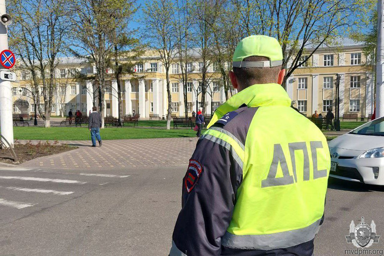 Предупреждение о взрыве бомбы в 15 учебных заведениях Приднестровья. Студенты и сотрудники эвакуированы