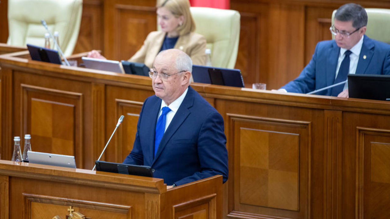 Efficiency over tradition: PM Alexandru Munteanu redefines government accountability
