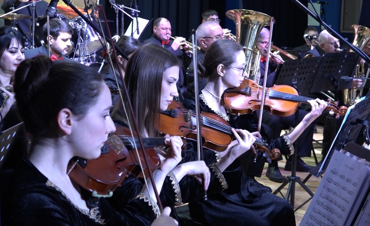 Festivalul Mărțișor, la Comrat: „Ne bucurăm că a venit primăvara, totul înflorește, prinde viață”