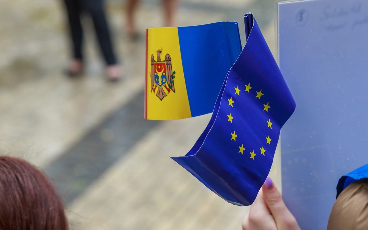 „O zi de referință pentru istoria extinderii UE”, reacții privind deschiderea primului cluster de negocieri pentru aderare cu R. Moldova și Ucraina 