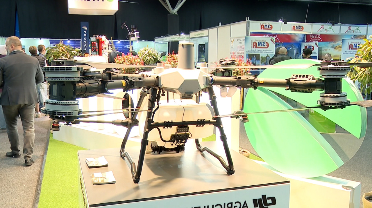De la drone la tractoare cu autopilot: soluții moderne pentru fermieri, prezentate la Moldagrotech